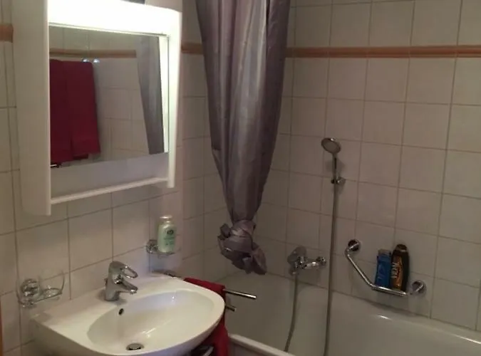 Apartamento With Garden Daltons 1 *