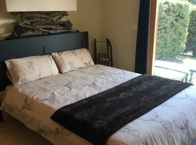 With Garden Daltons 1