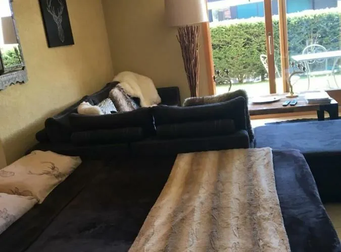 With Garden Daltons 1 *